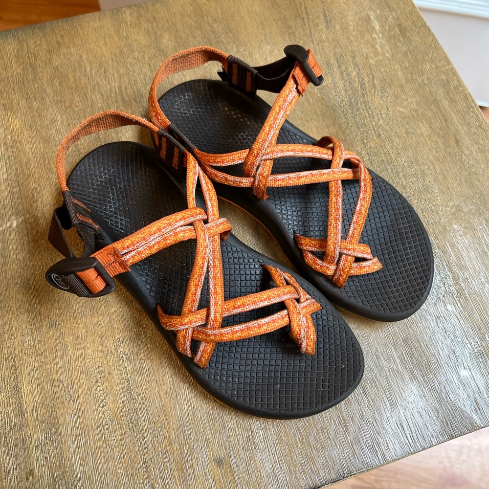 chaco double strap toe loop sandal womens size 8 W8